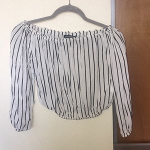 Brandy Melville off the shoulder top